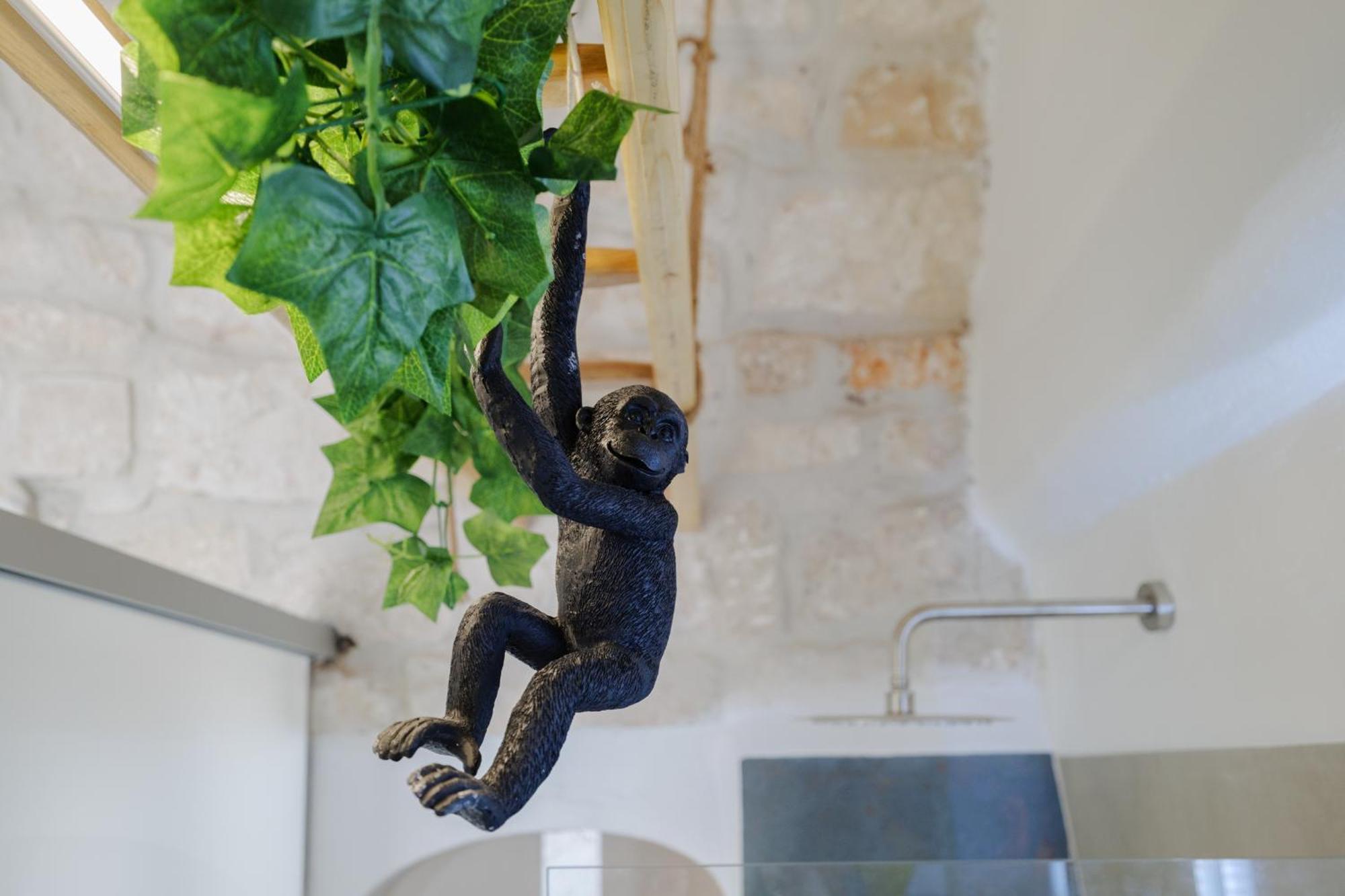 Dimora Lavinia Casa Vacanze Centro Storico オストゥーニ エクステリア 写真
